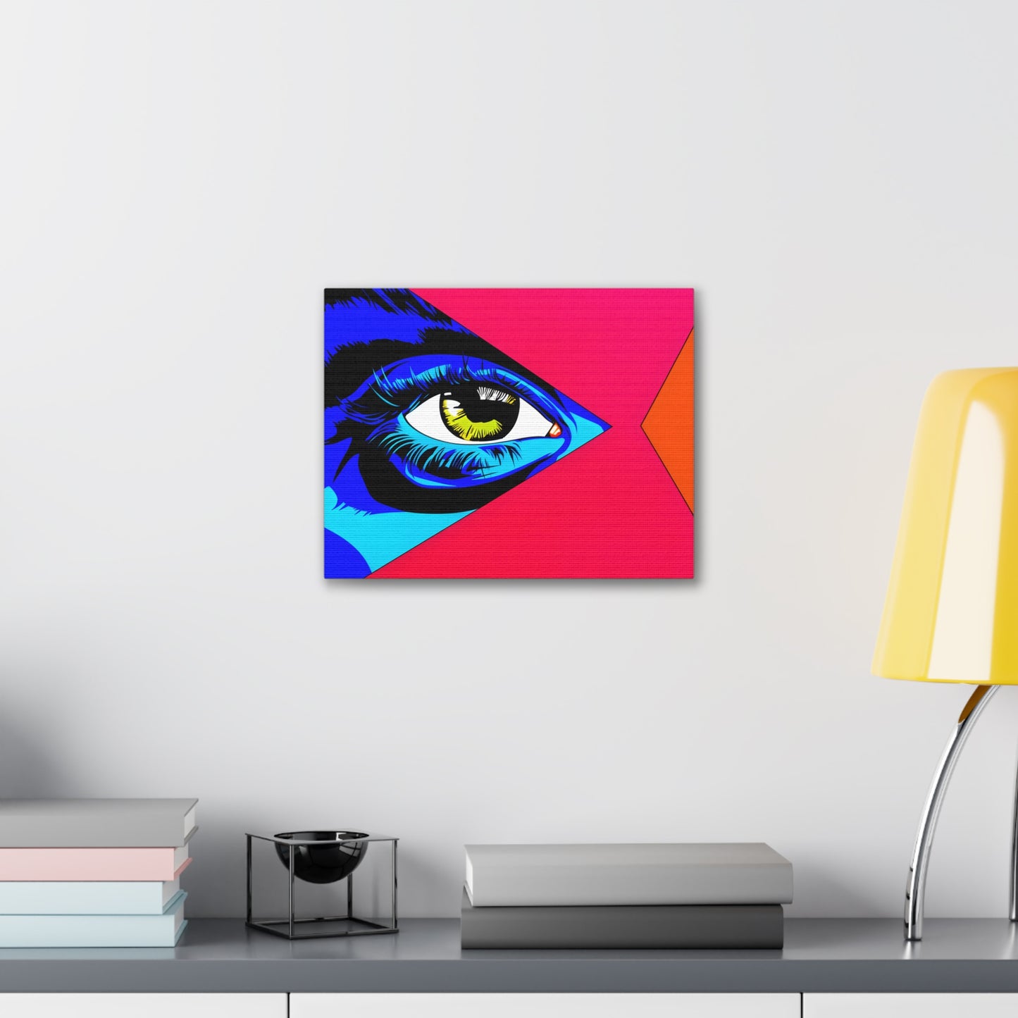 Bold Bliss: Pop Art Wall Décor