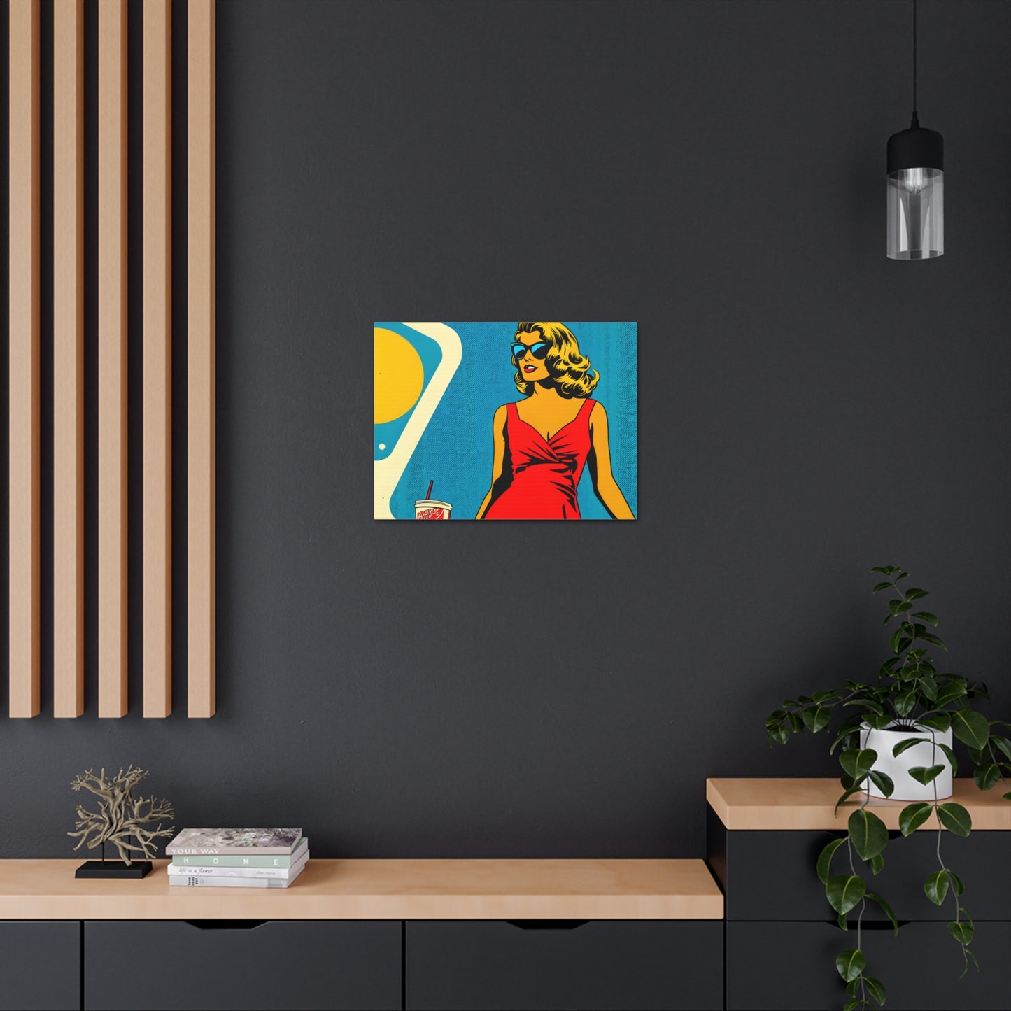 Retro Radiance: Pop Art Wall Décor