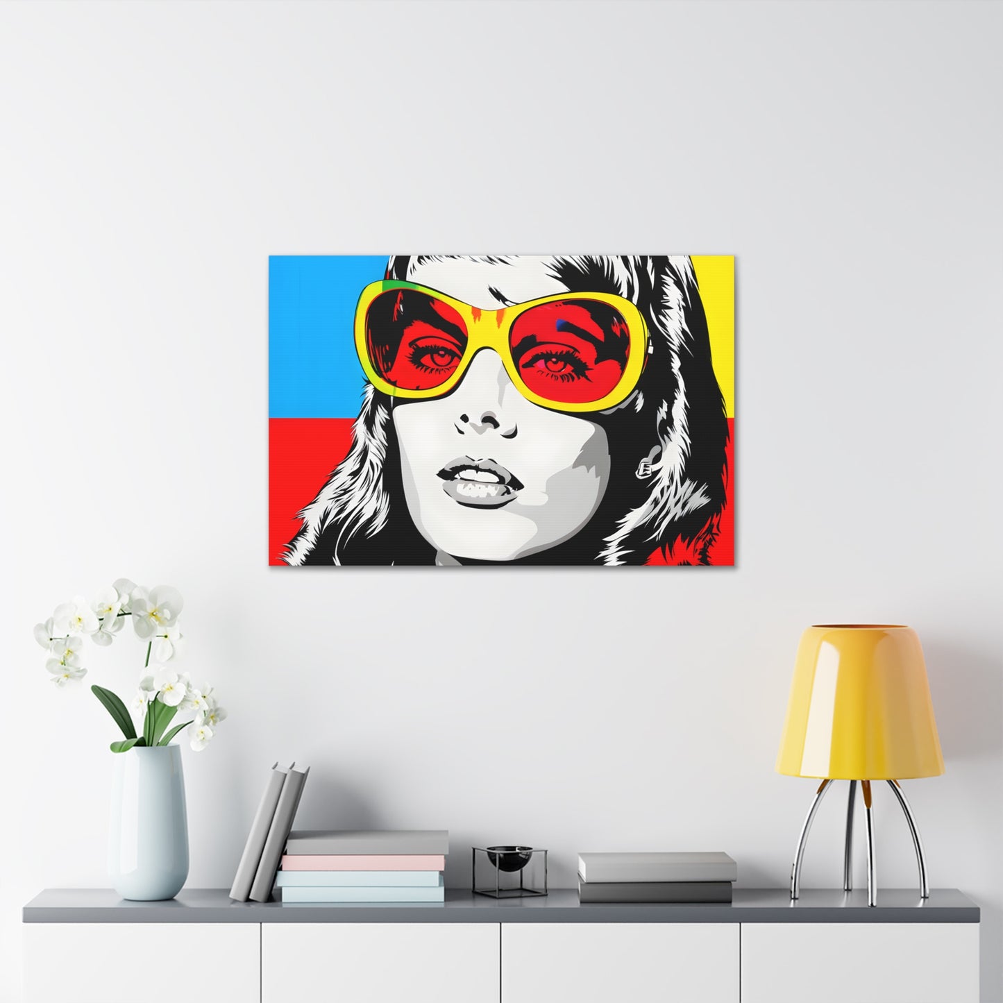 Flashy Flair: Pop Art Wall Décor