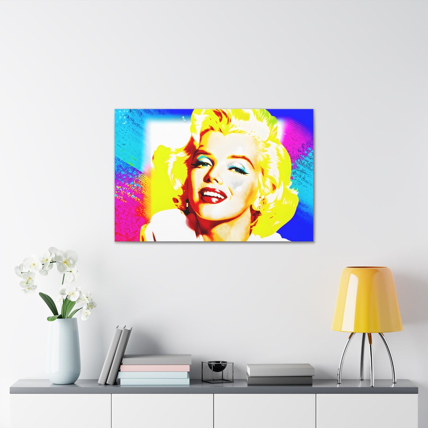 Neon Nostalgia: Pop Art Wall Décor