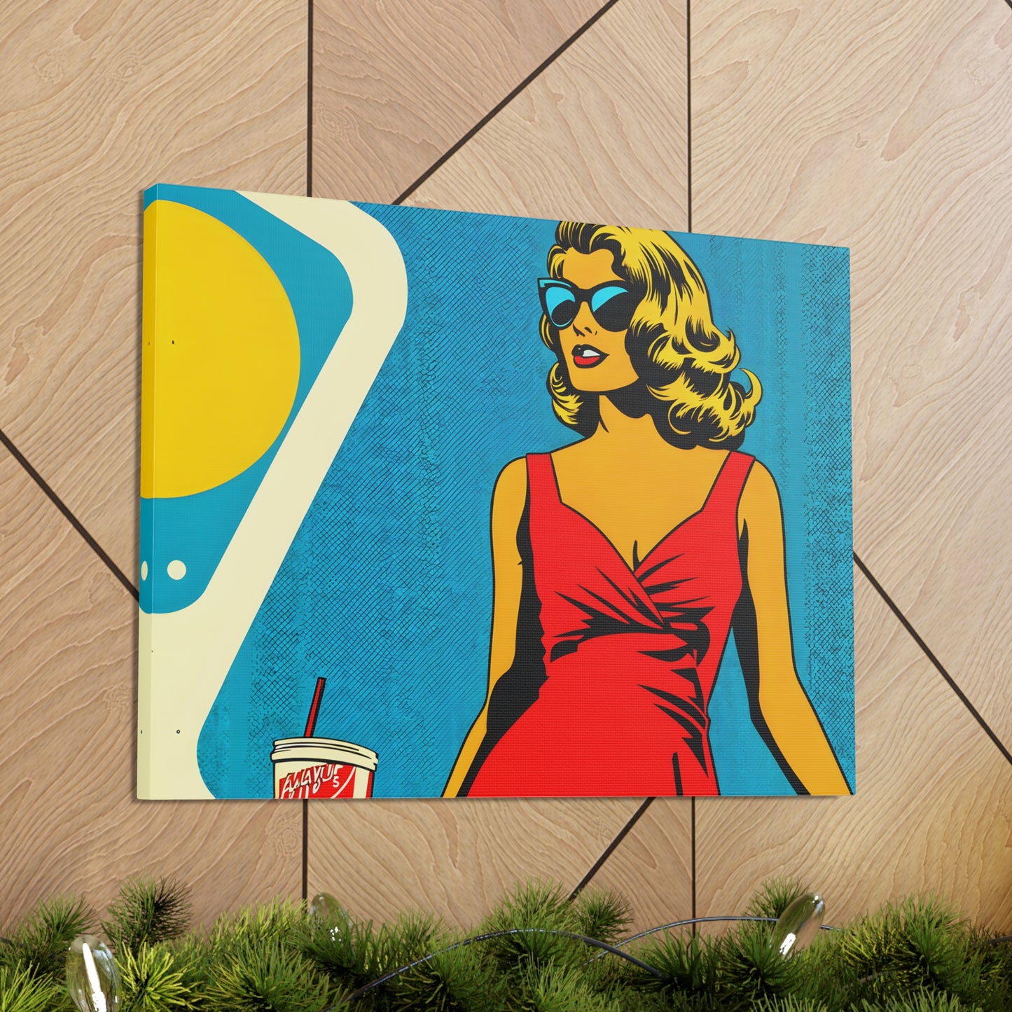 Retro Radiance: Pop Art Wall Décor