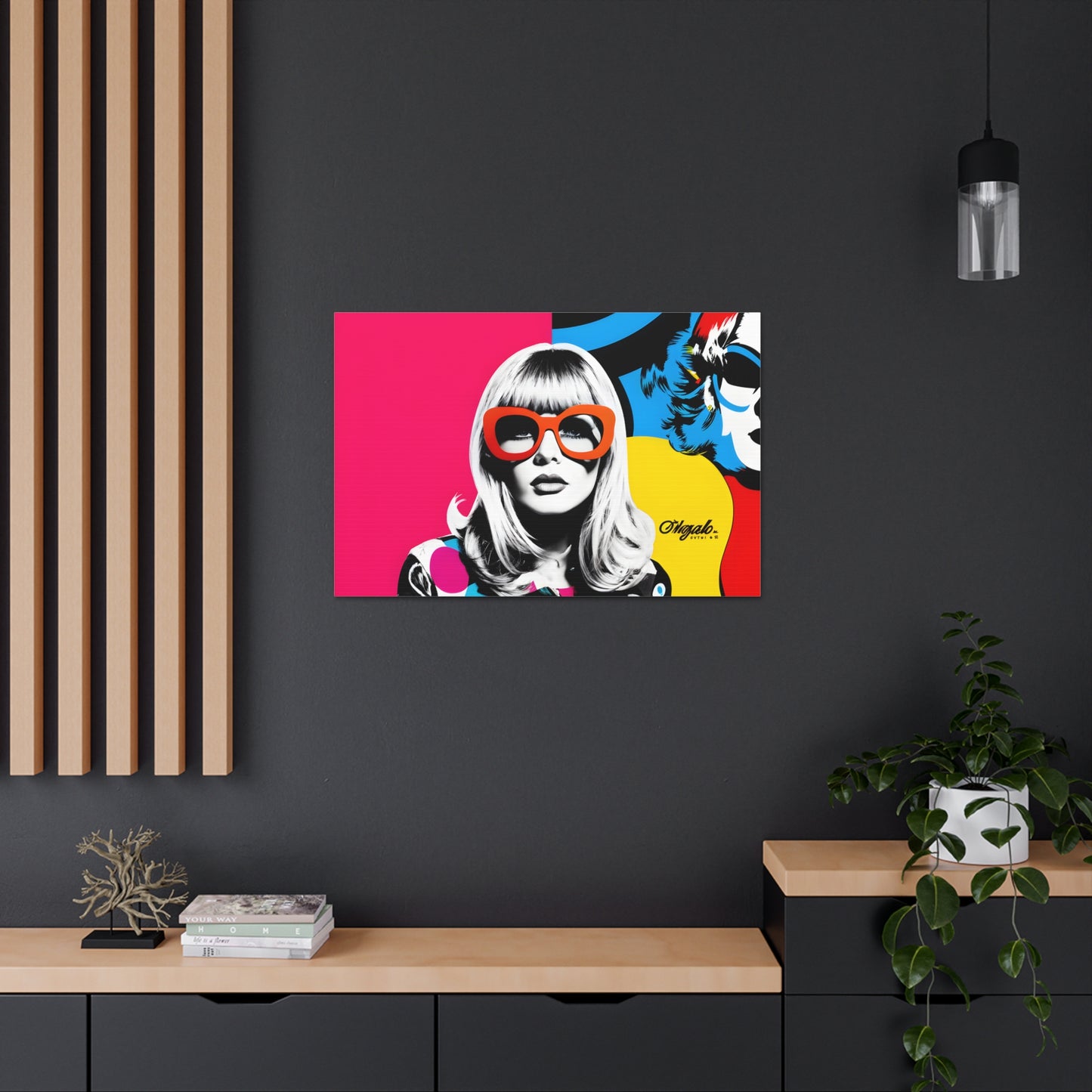 Bold Beauty: Pop Art Wall Décor