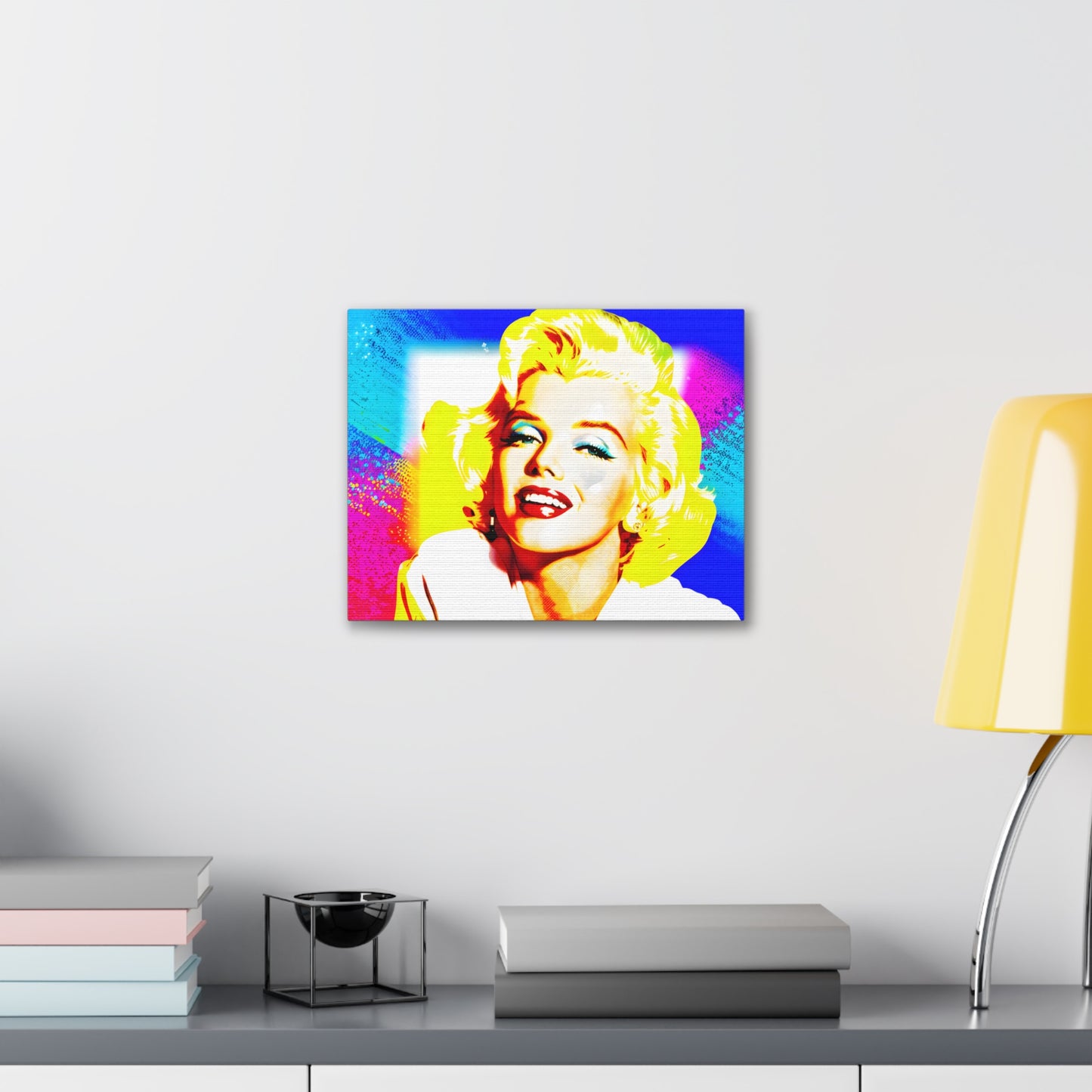 Neon Nostalgia: Pop Art Wall Décor